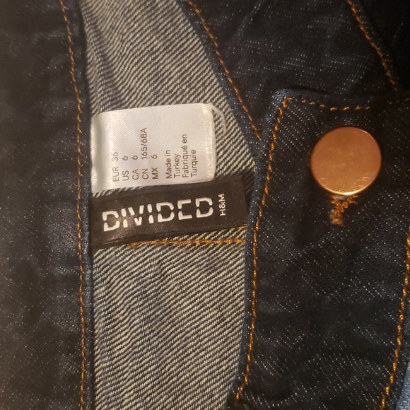 H&M Denim Mini Skirt - Picture 4 of 6